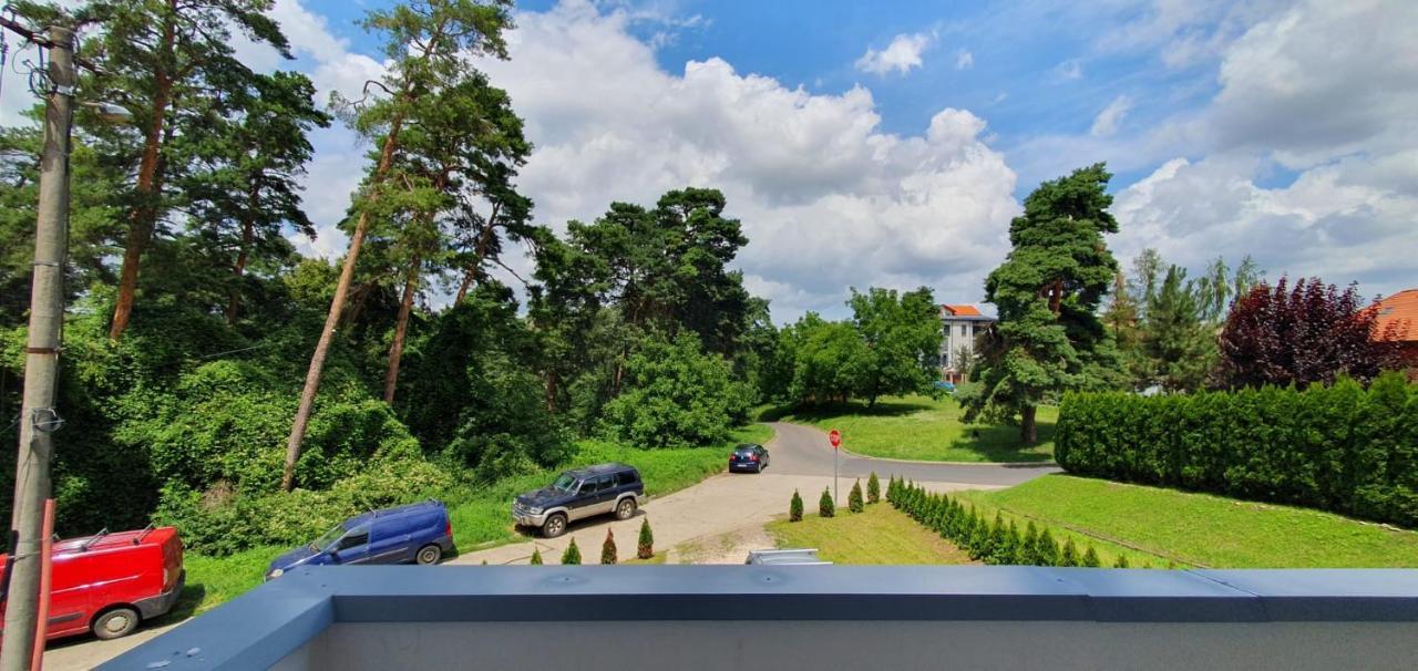 The Pines Serviced Apartments บราชอฟ ภายนอก รูปภาพ