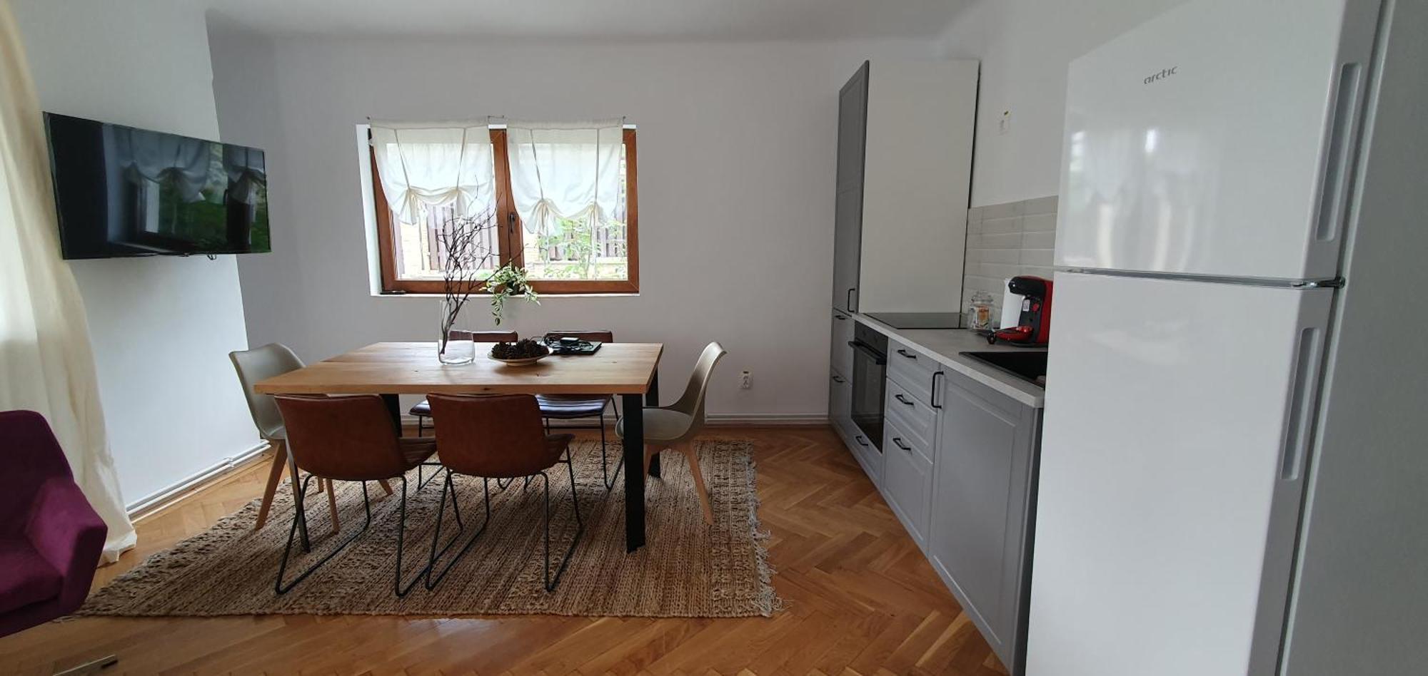 The Pines Serviced Apartments บราชอฟ ภายนอก รูปภาพ