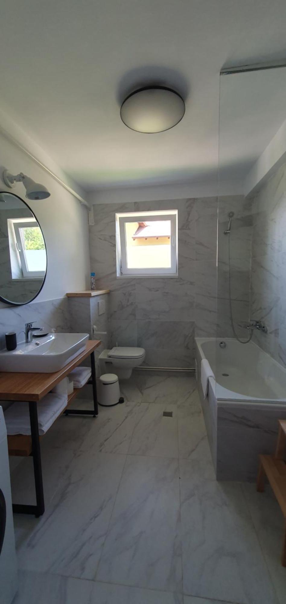 The Pines Serviced Apartments บราชอฟ ภายนอก รูปภาพ